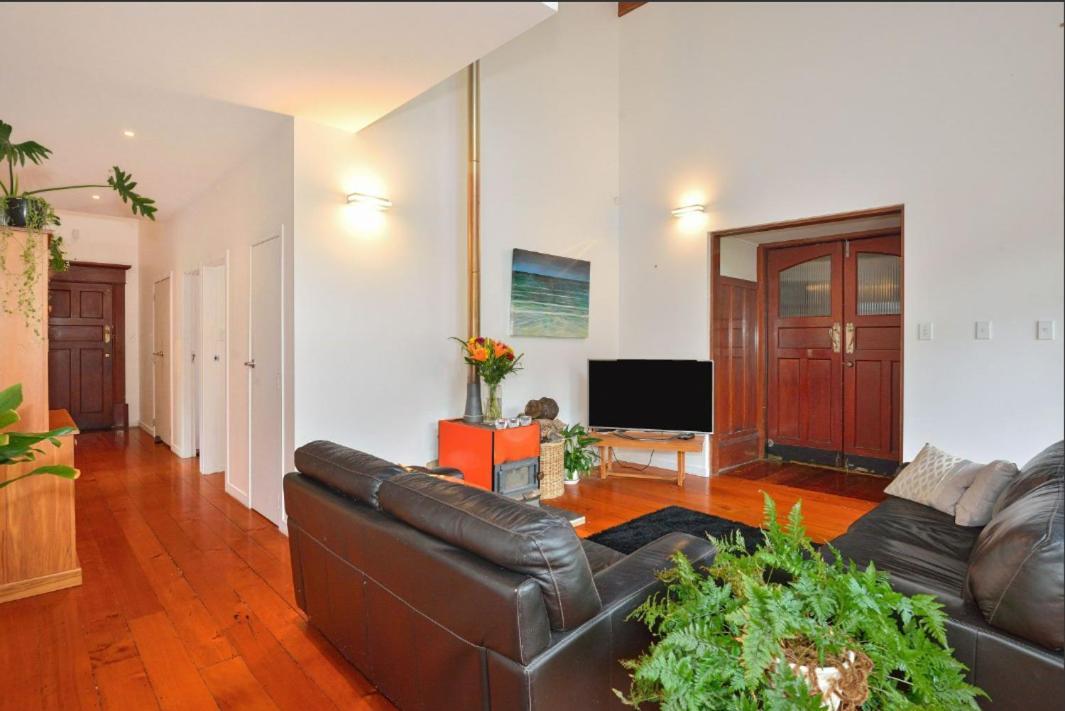 The Gisborne Club - Boutique Accommodation Exterior photo